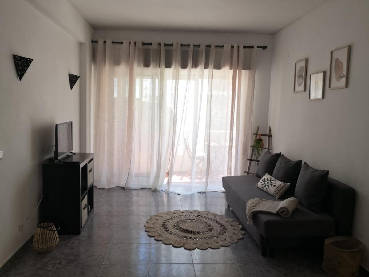 Sisters Beach House - Sea View Armacao de Pera Luaran gambar